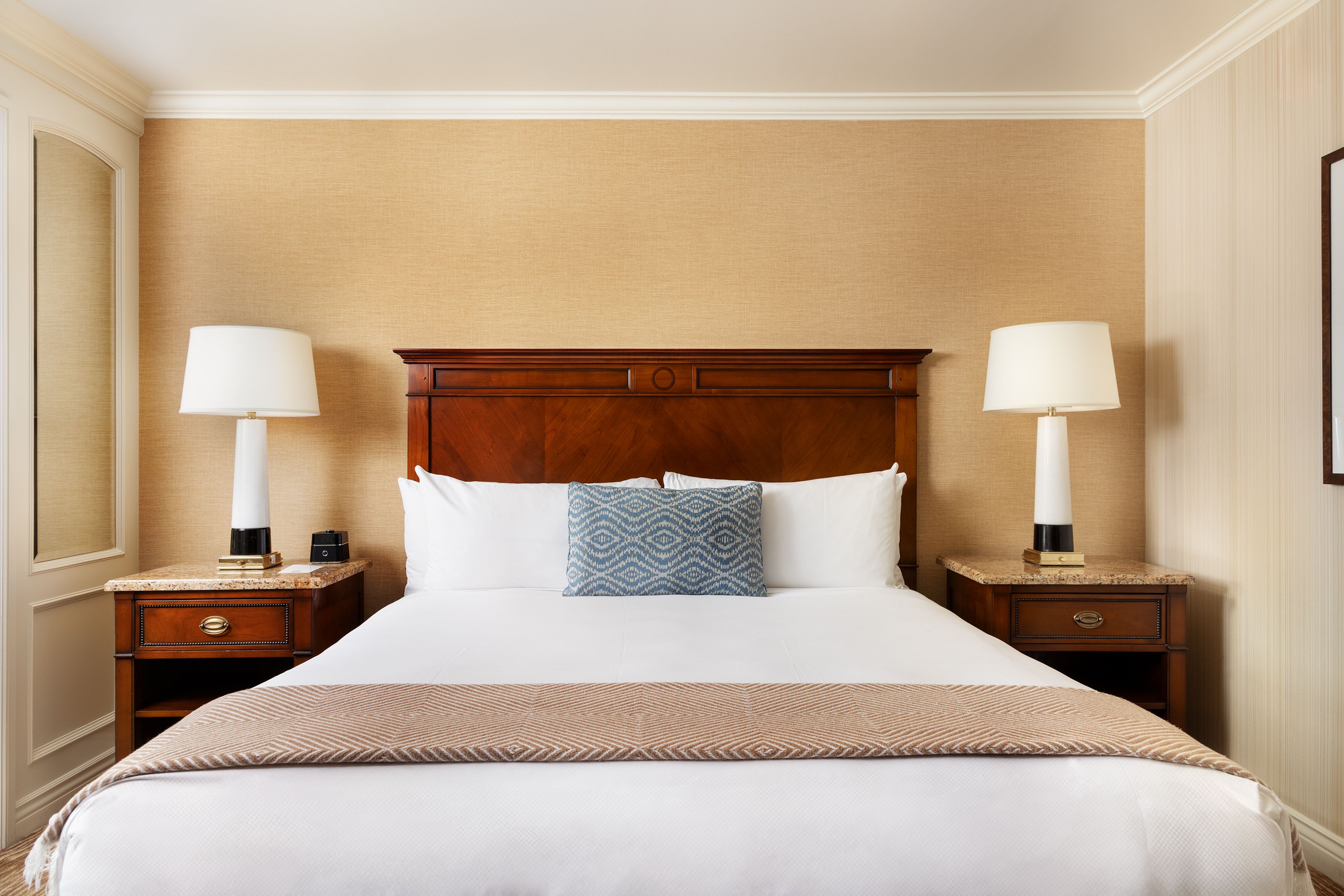 Little America Salt Lake Garden Premium room with one King bed